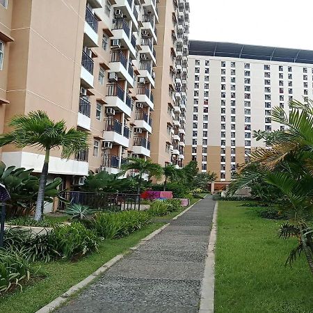 Sopian Apartemen Depok Exteriör bild