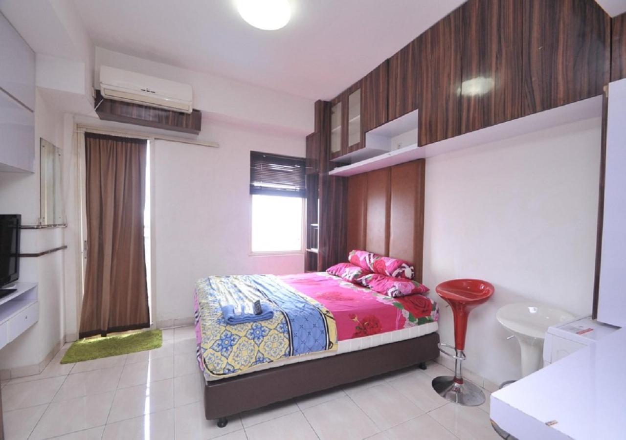 Sopian Apartemen Depok Exteriör bild